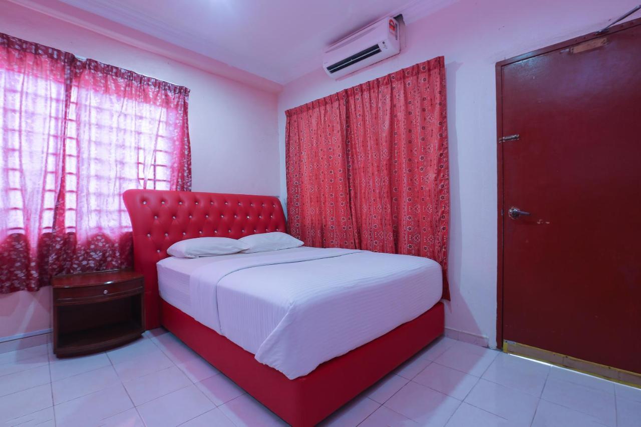 Oyo 89892 Hotel Jeli Inn Eksteriør billede