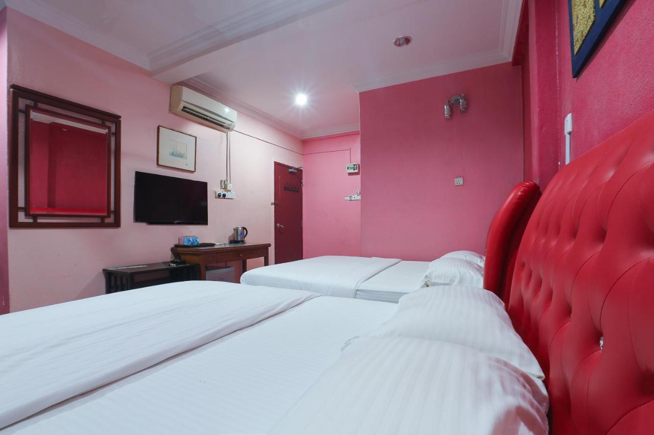 Oyo 89892 Hotel Jeli Inn Eksteriør billede