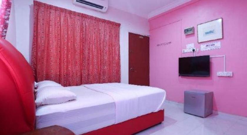 Oyo 89892 Hotel Jeli Inn Eksteriør billede